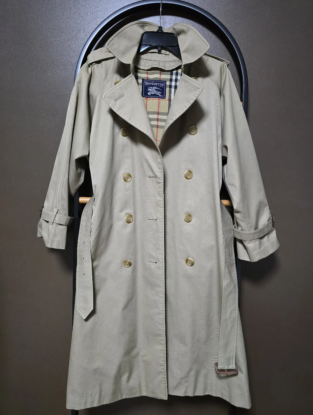 Vintage Burberry Beige Double-Breasted Trench Coat with Belt - Picture 2 of 10